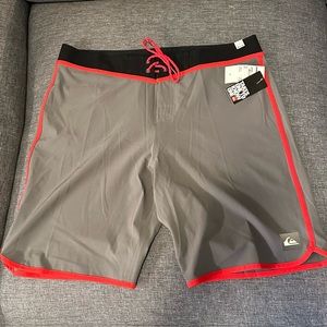 NWT!!! Quicksilver men’s swim trunks, size 36